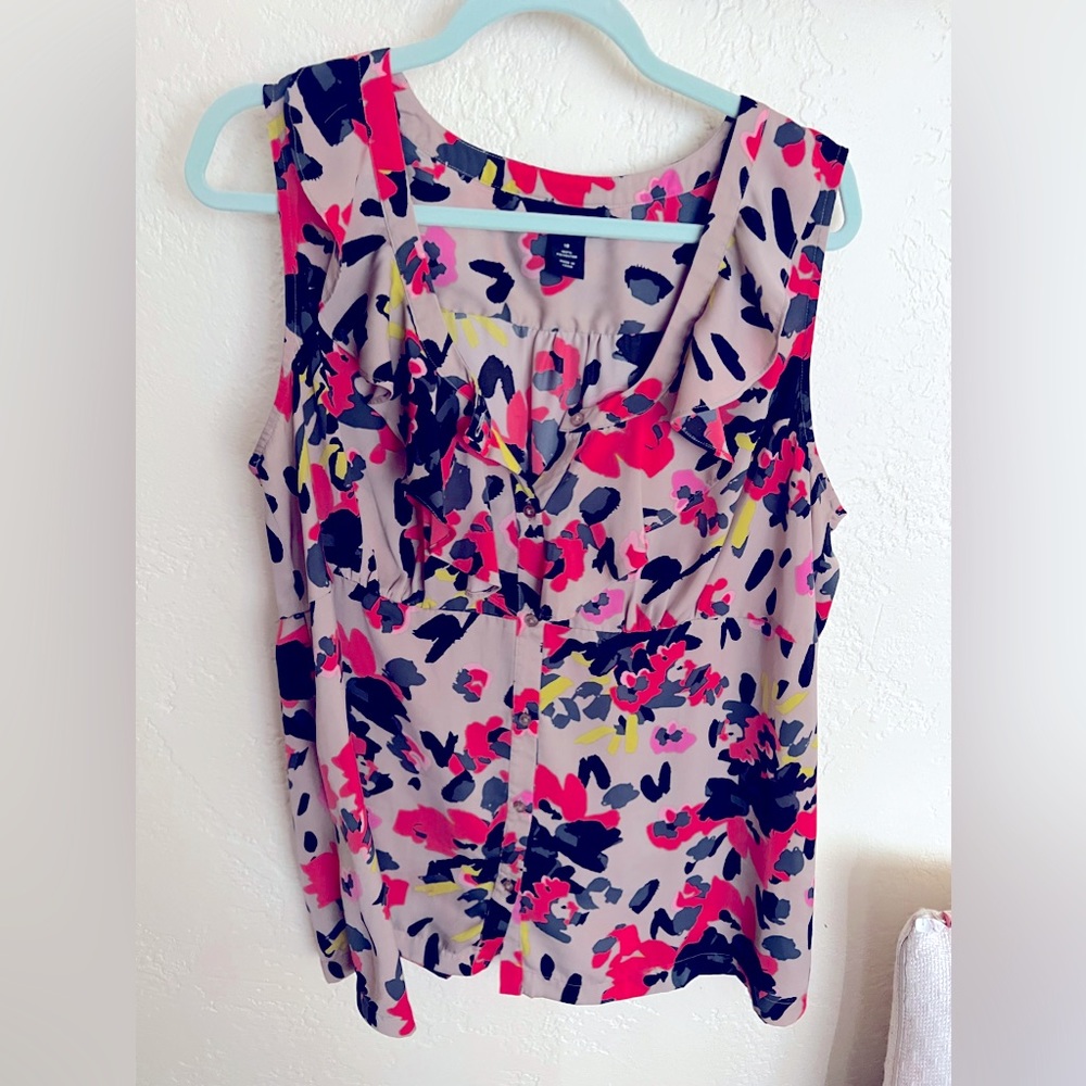 Lane Bryant 18 Floral Print Sleeveless Blouse